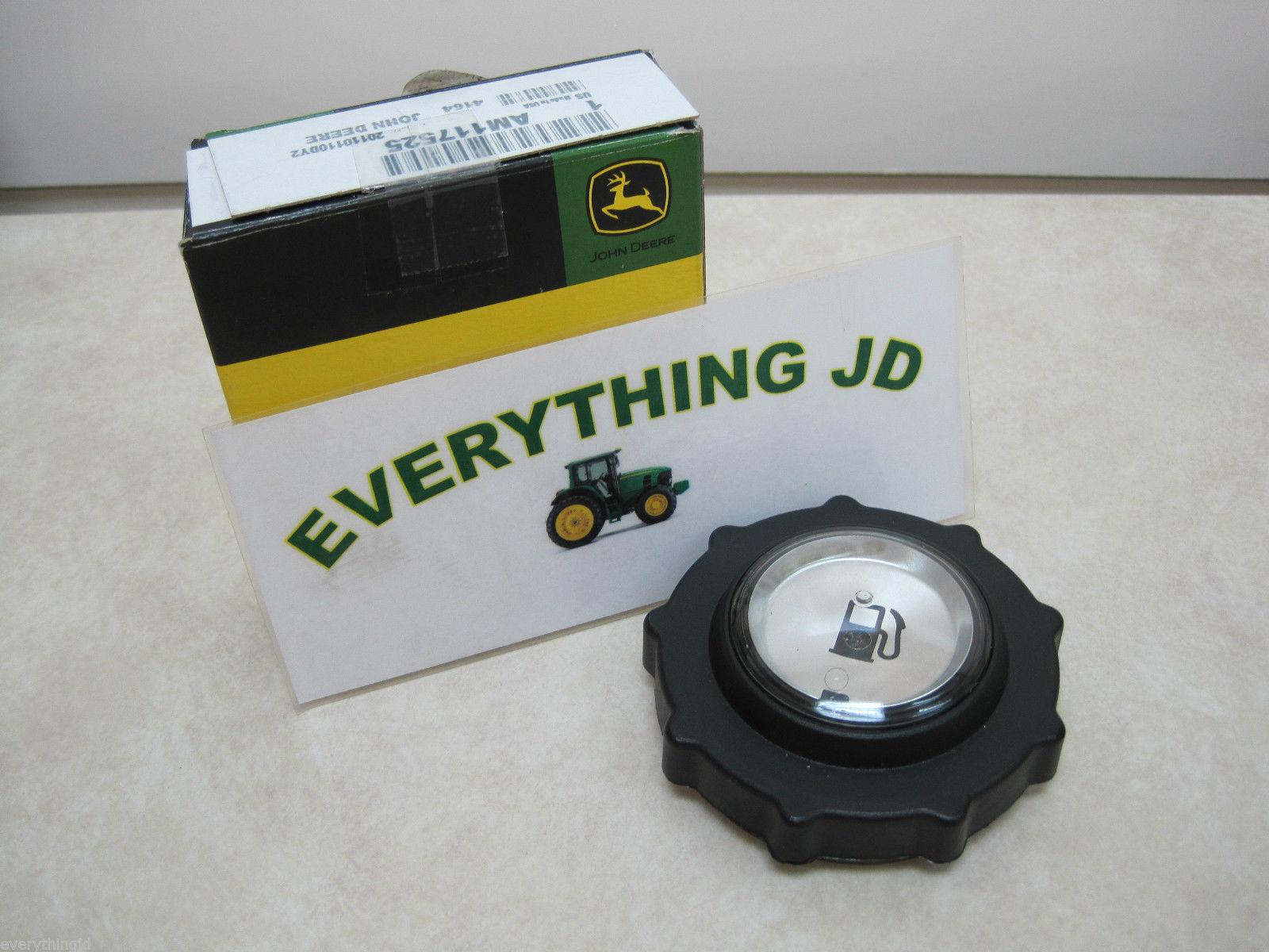 John Deere AM117525 Gas Cap Fits 170 175 180 185 160 165 240 245 260